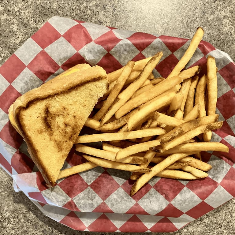 Grilled Cheese Delights: American Comfort Classics